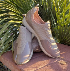 TARYN‎ ROSE  sneakers